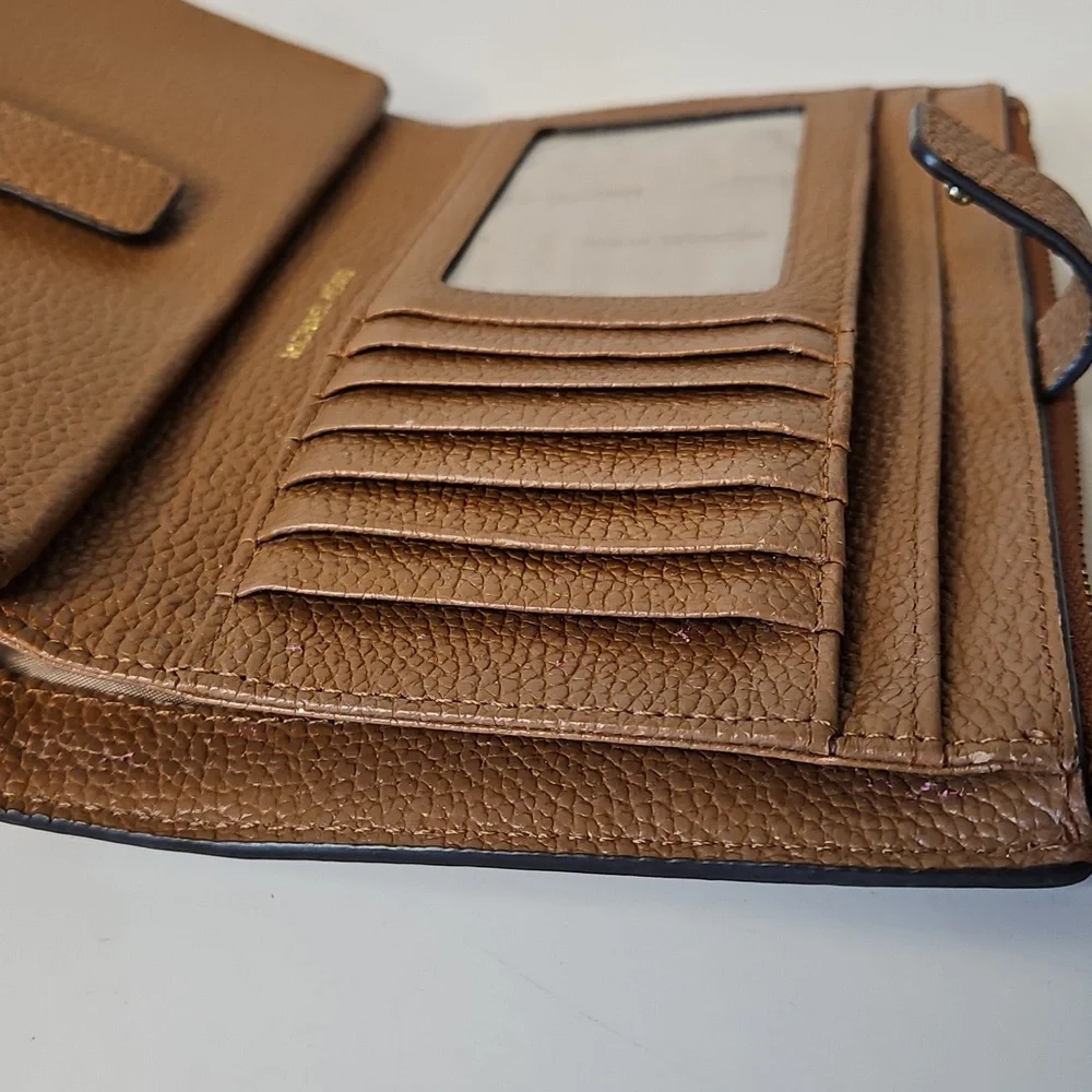 Michael Kors Jet Set Tan Saffiano Leather Smartphone Wallet